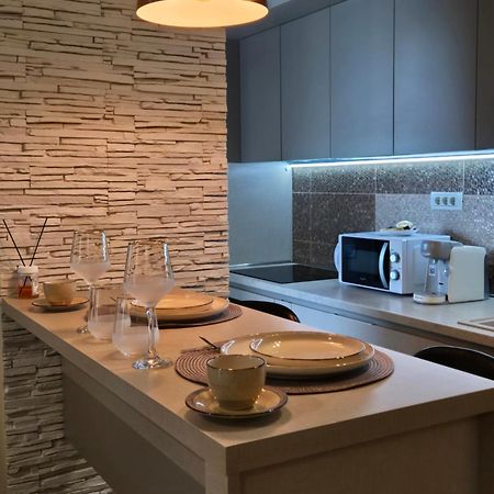 Apartament 602 Str Hotel Opera ママイア エクステリア 写真