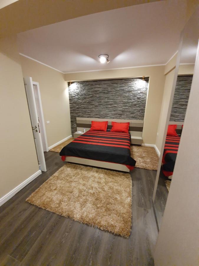 Apartament 602 Str Hotel Opera ママイア エクステリア 写真